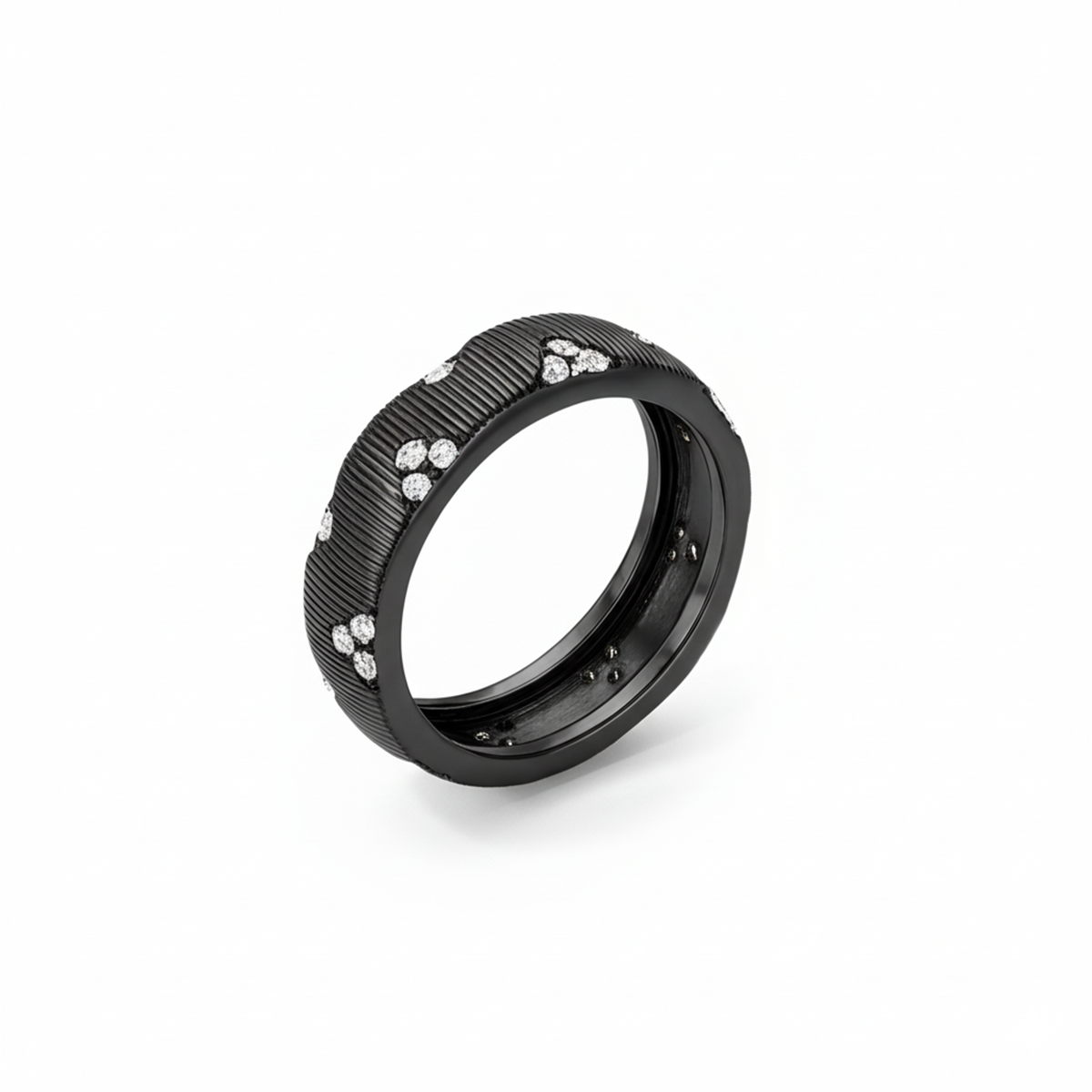 Anello in argento con incisioni e zirconi