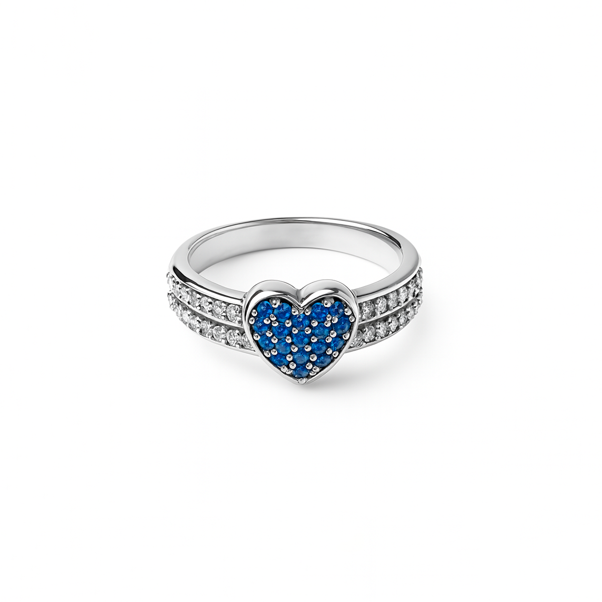 Anello in argento con cuore di zirconi
