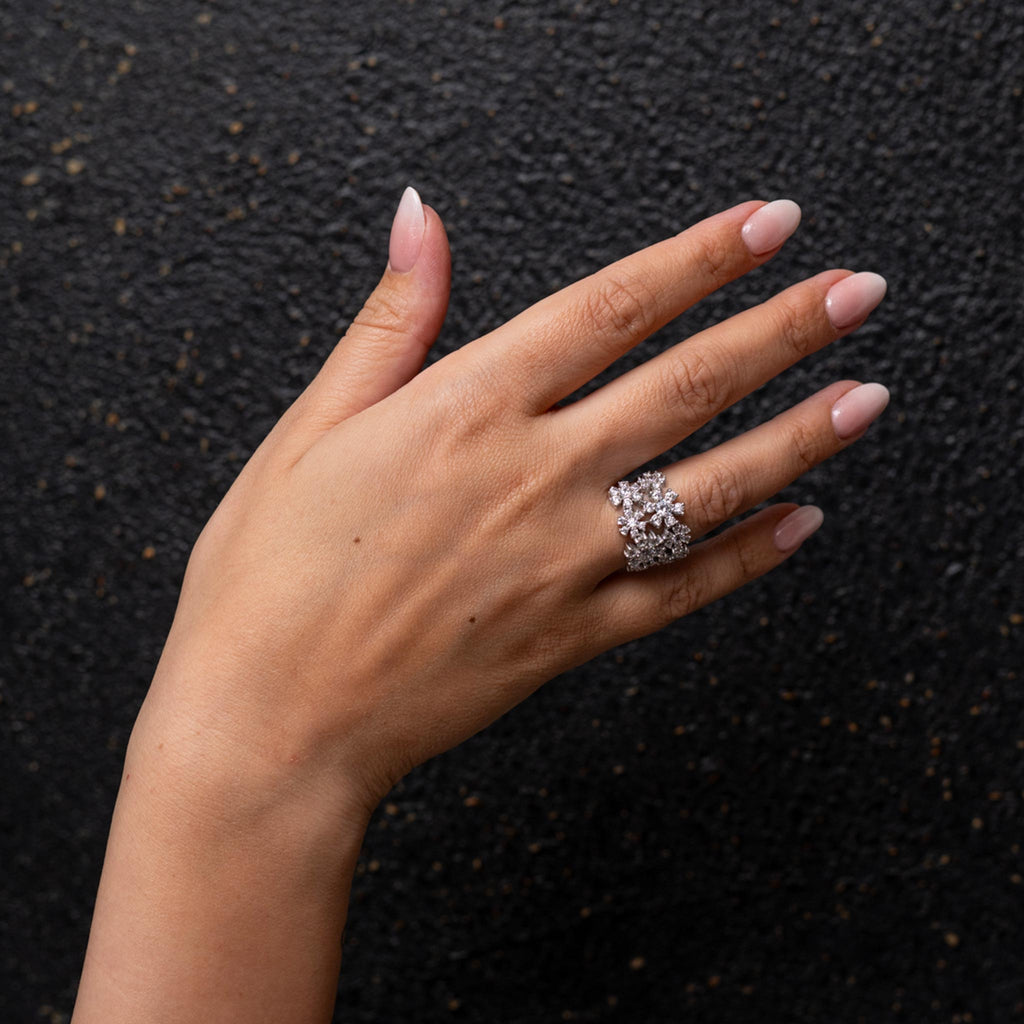 Anello Flowers in argento 925