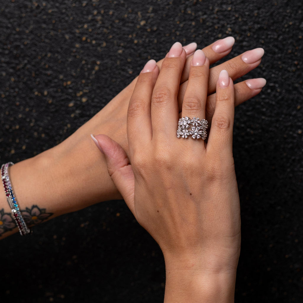 Anello Flowers in argento 925