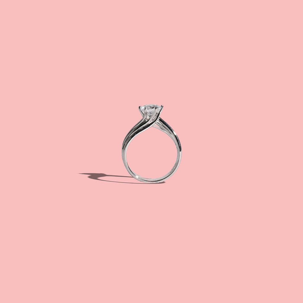 Anello Solitario in argento 925